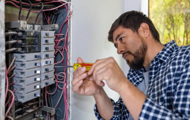Best Electrician Near Me  in Center Hill, FL